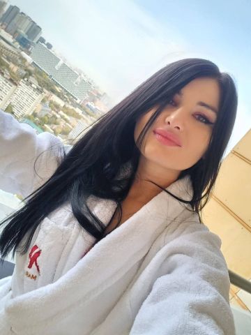 Проститутка Амелия